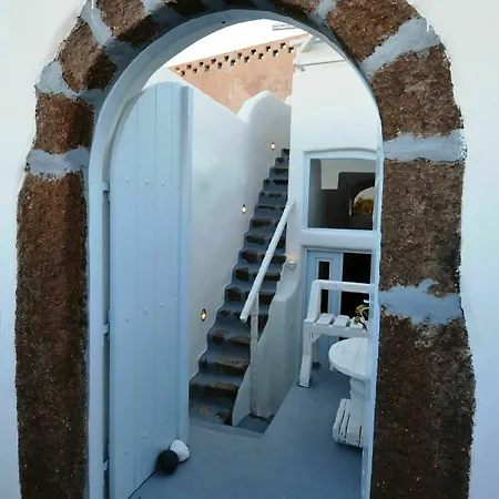 Christina's Cave House Fira (Santorini)